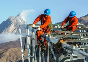 那曲電力檢修工作
